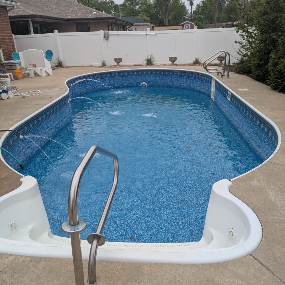 bontrager replacing a pool vinyl liner in indiana